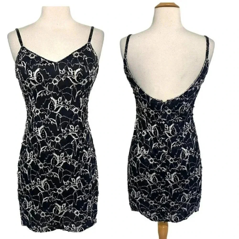 Little black + white lace and sequined dress‎